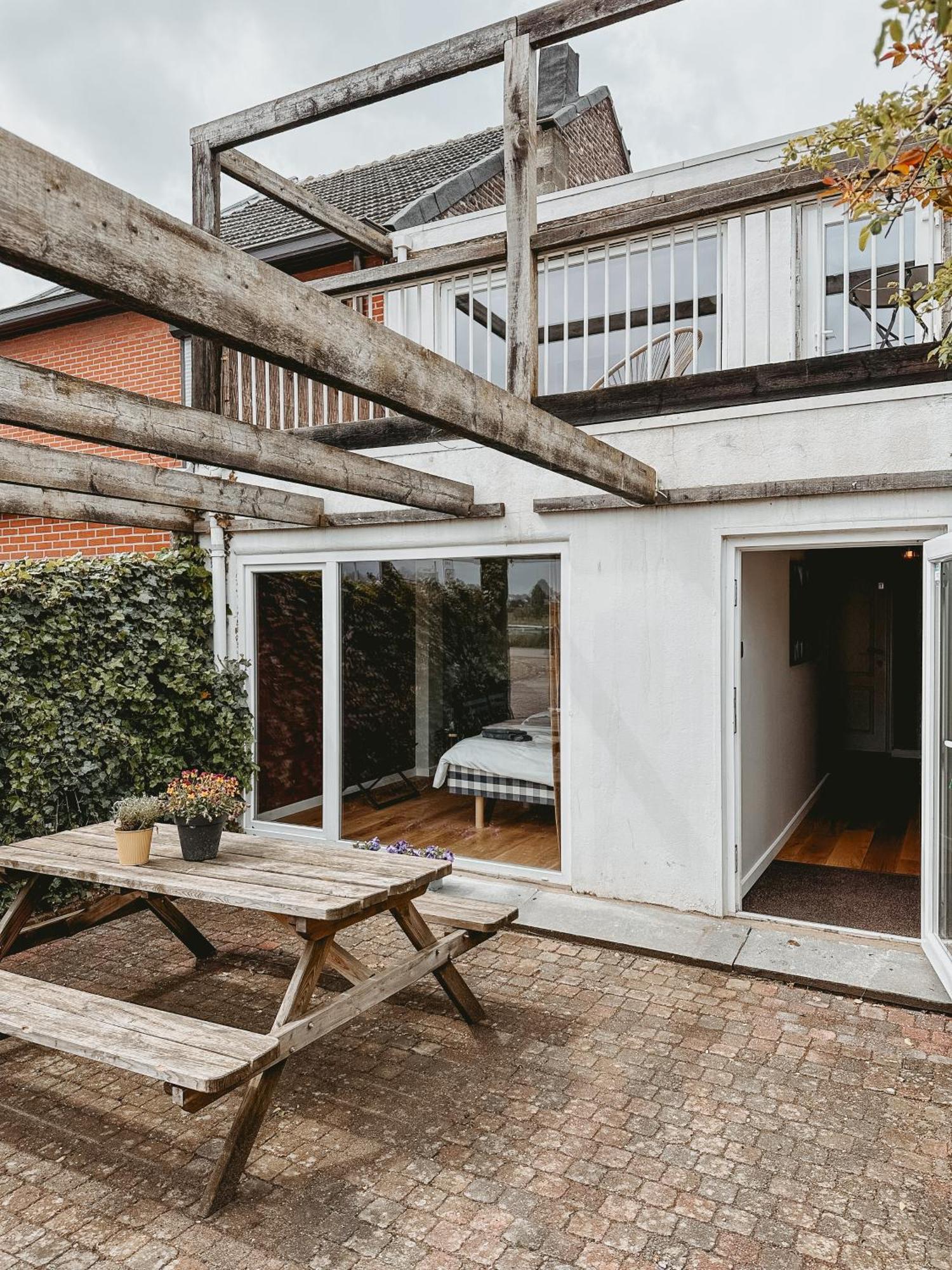 Maas Suites 拉纳肯 外观 照片